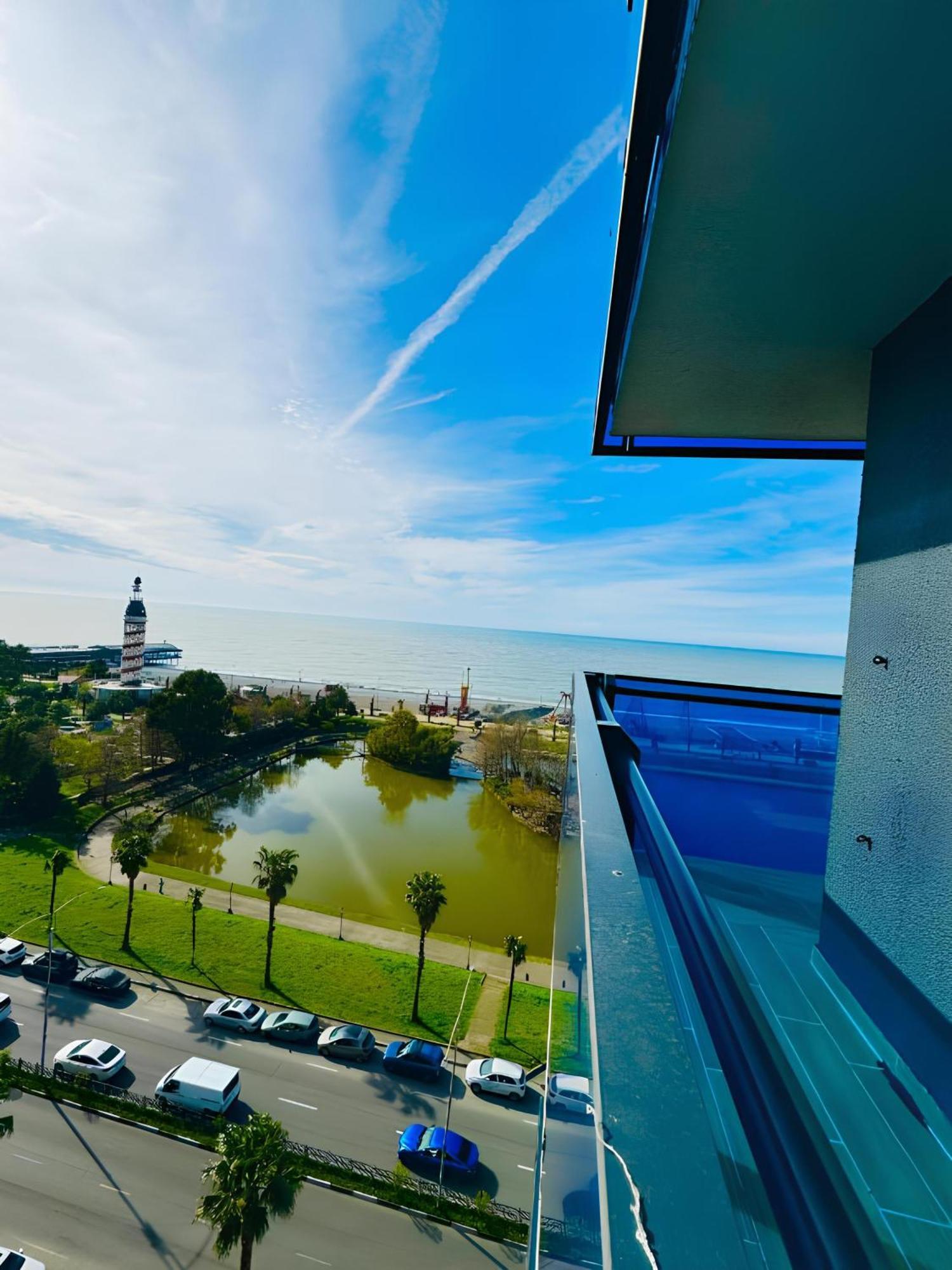 Orbi Panoramic Aparthotel Batumi Exterior foto